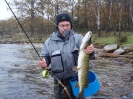 Johnny med en fin fisk